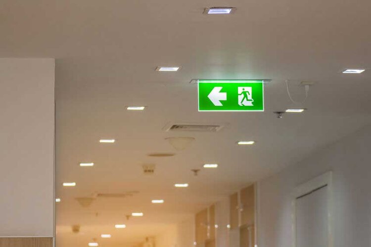 Importance of emergency lighting in commercial premises